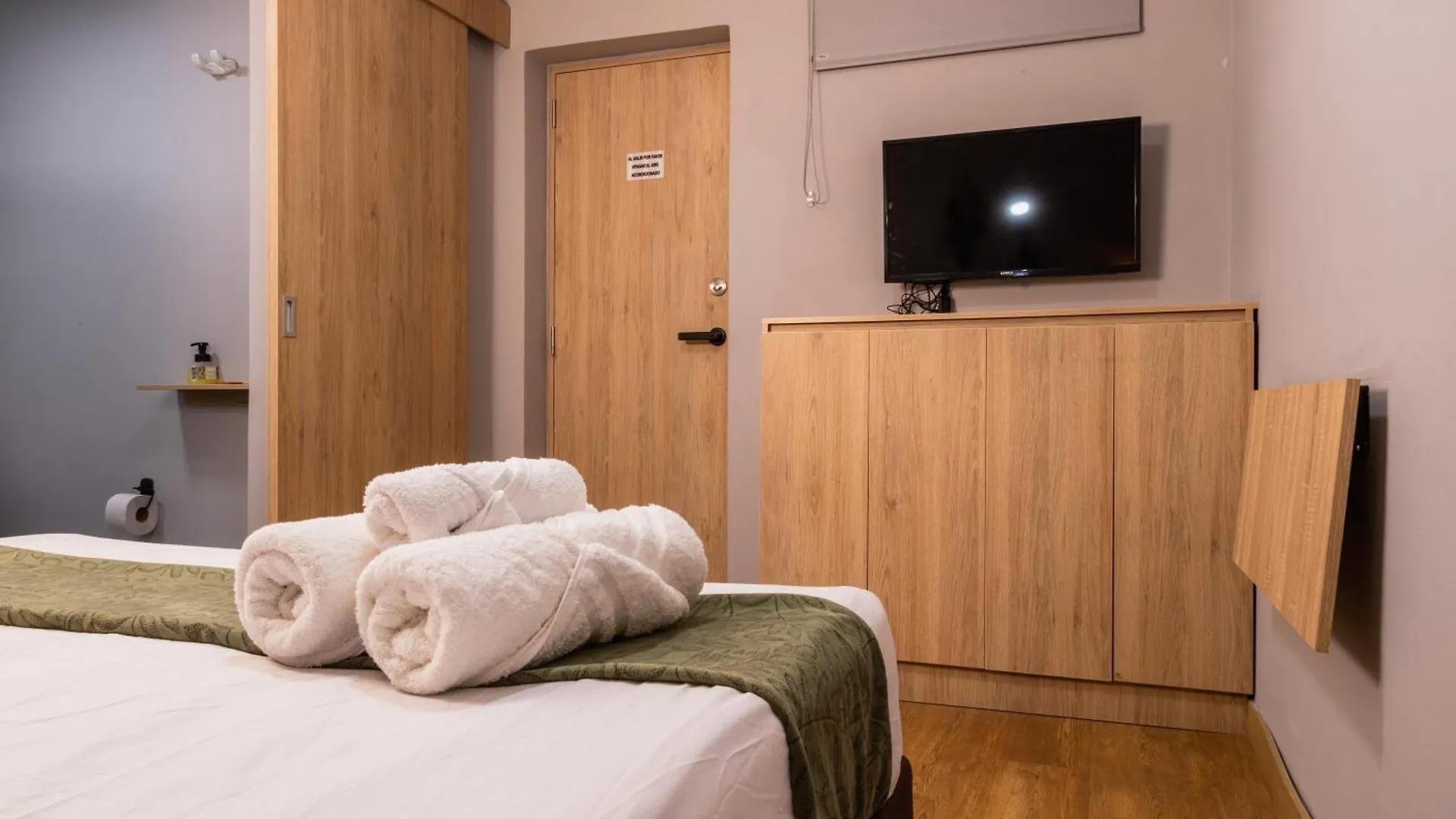 Hotel Casa 73 Deluxe 메딜린 콜롬비아
