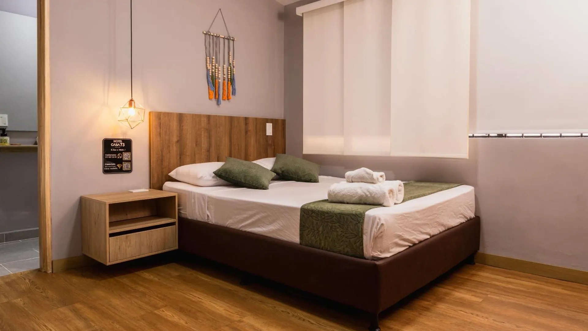 Hotel Casa 73 Deluxe 메딜린 3*,